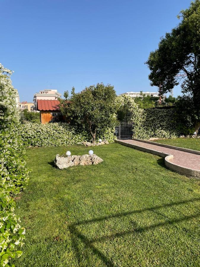 Villa Ardigo - Camera O Appartamento Bari Eksteriør billede